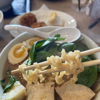 Kitakata Ramen Ban Nai - Hoffman Estates - Vegan Miso Ramen - Ramen Near Me - Hoffman Estates, Illinois Kitakata Ramen Ban Nai - Hoffman Estates - Vegan Miso Ramen - Ramen Near Me - Hoffman Estates, Illinois