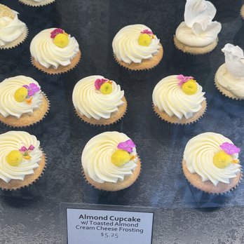 The Butter End Cakery - Patisserie/Cake Shop Near Me - Santa Monica, California The Butter End Cakery - Patisserie/Cake Shop Near Me - Santa Monica, California