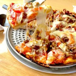 Mad Greek - Donair Pizza