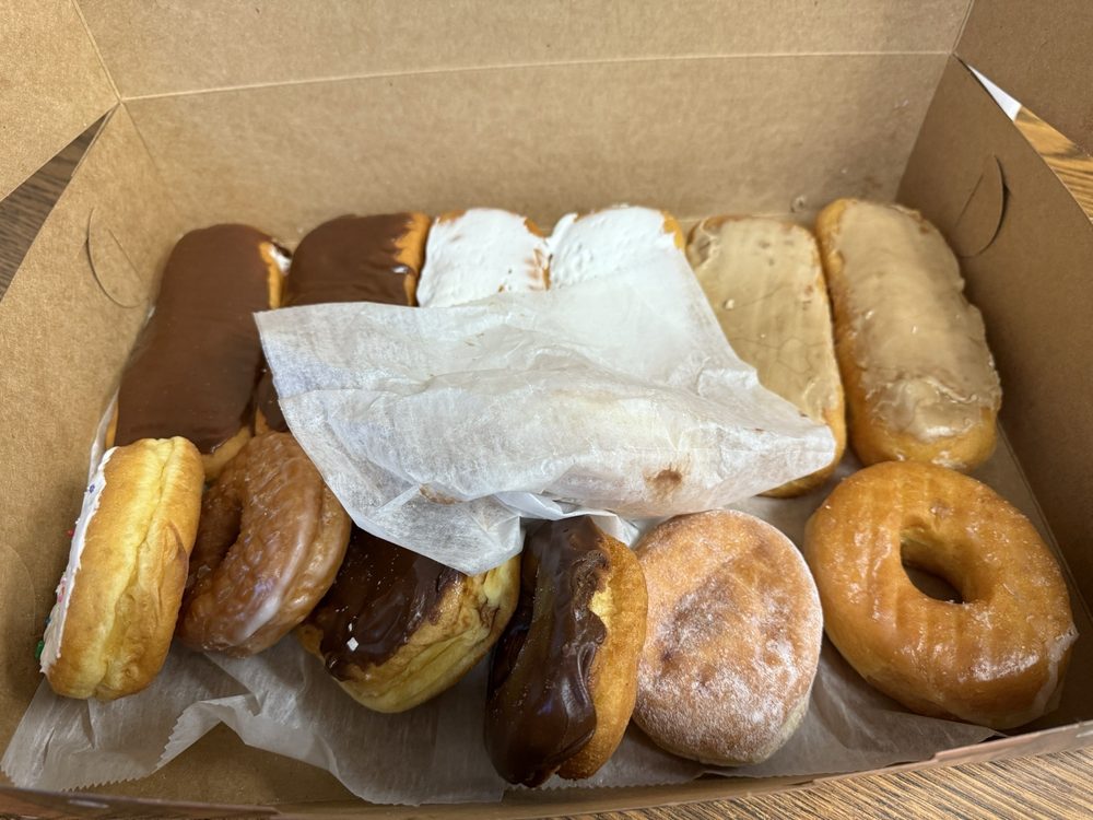 Social spots from Jolly Pirate Donuts