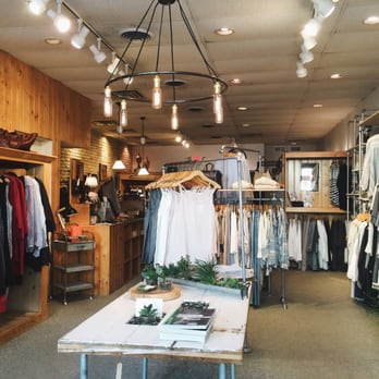 Cali's - Women's Clothing Near Me - Traverse City, Michigan