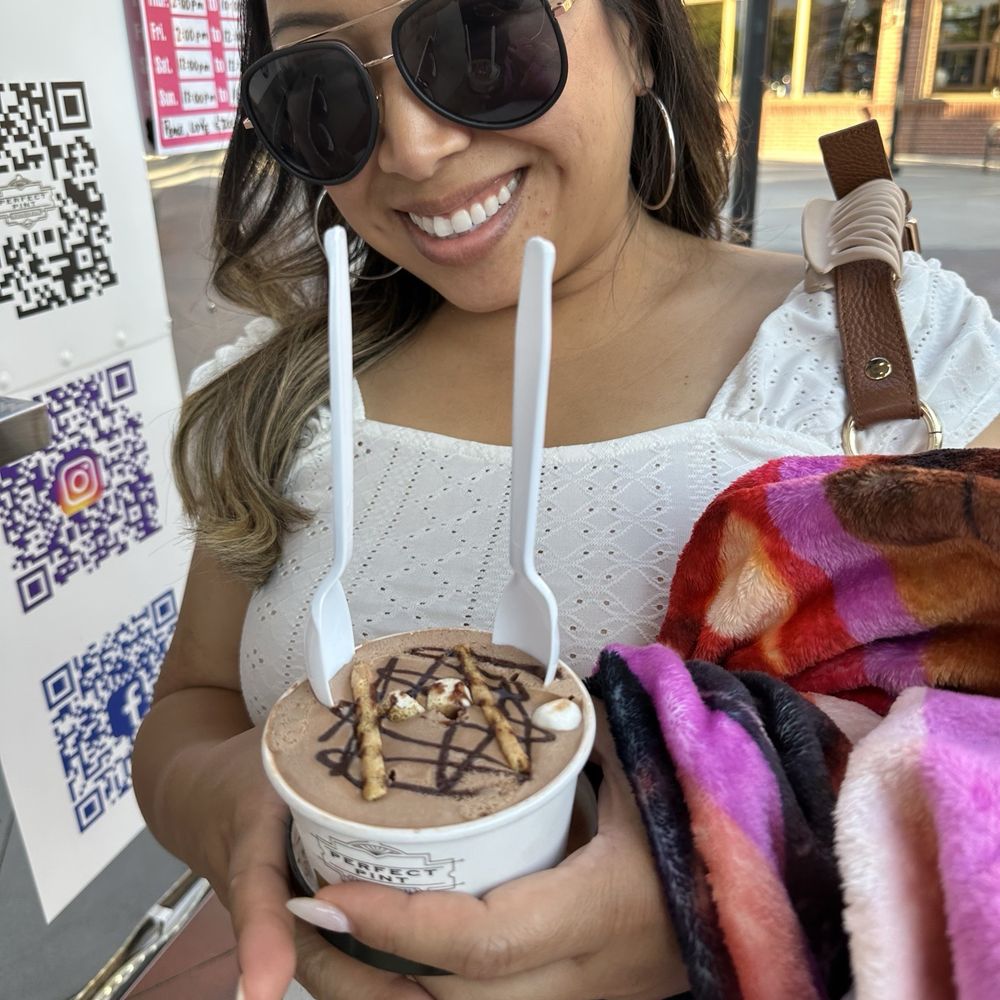 Perfect Pint - Nutella Smores - Ice Cream & Frozen Yogurt Near Me - Palm Desert, California Perfect Pint - Nutella Smores - Ice Cream & Frozen Yogurt Near Me - Palm Desert, California