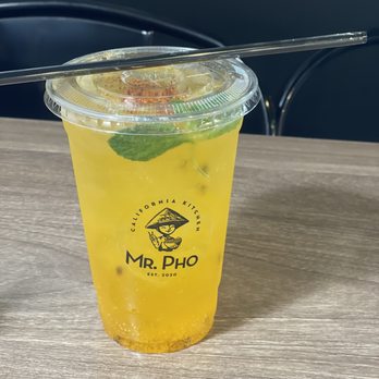 Mr Pho California Kitchen - Sunrise Passion Fruit drink - Vietnamese Near Me - Walnut, California
