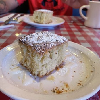 Mo's Egg House - Coffee cake - Breakfast & Brunch Near Me - Temecula, California Mo's Egg House - Coffee cake - Breakfast & Brunch Near Me - Temecula, California