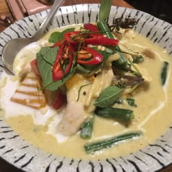 Paradai Thai Restaurant - Green Curry - Chicken