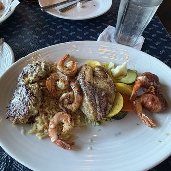 Fisherman's Wharf - Fish Market Platter - Seafood Near Me - Galveston, Texas Fisherman's Wharf - Fish Market Platter - Seafood Near Me - Galveston, Texas