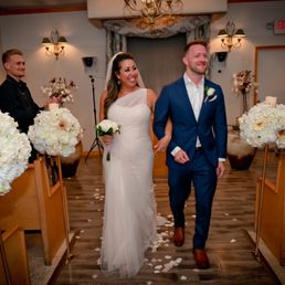 Wedding ceremony at Mon Bel Ami chapel. Wedding ceremony at Mon Bel Ami chapel.