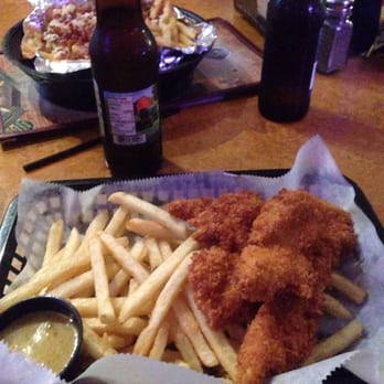 Willy's Ale Room - Fried chicken fingers, lightly breaded - Chicken Wings Near Me - Acton, Maine Willy's Ale Room - Fried chicken fingers, lightly breaded - Chicken Wings Near Me - Acton, Maine