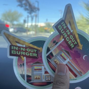 In-N-Out Burger - #BestBurgersjoint - Fast Food Near Me - Moreno Valley, California