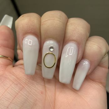 Lisa Nails & Facial - Waxing Near Me - Carson, California