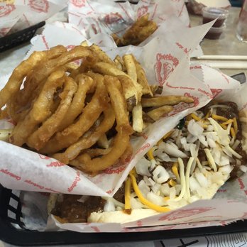Cheeburger Cheeburger - Che-Dog with chili and cheese - Burgers Near Me - Sanibel Island, Florida Cheeburger Cheeburger - Che-Dog with chili and cheese - Burgers Near Me - Sanibel Island, Florida