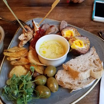 Nicholson's Freehouse - Yum - British Near Me - London, XGL Nicholson's Freehouse - Yum - British Near Me - London, XGL
