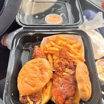 Dave's Hot Chicken - Dave's #2 2 Sliders w/ Fries - Chicken Shop Near Me - El Cerrito, California Dave's Hot Chicken - Dave's #2 2 Sliders w/ Fries - Chicken Shop Near Me - El Cerrito, California