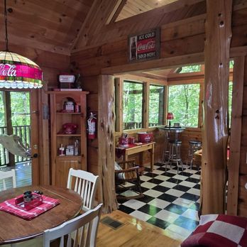 Oak Haven Resort - Hotels Near Me - Sevierville, Tennessee