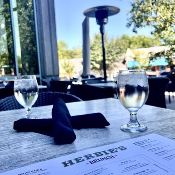 Herbie's Restaurant - New American Near Me - Clayton, Missouri
