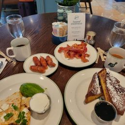 French toast with chicken sausage & bacon second plate: Steak quesadilla French toast with chicken sausage & bacon second plate: Steak quesadilla