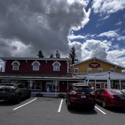 The Tollgate - Front of restaurant