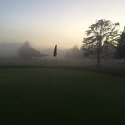 Helensville Golf Club - The early morning fog on the par 5, 7th hole
