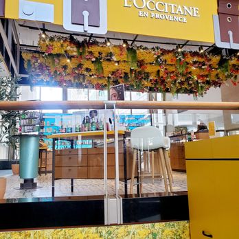 L'Occitane en Provence - Gorgeous store. French skincare is the best - Cosmetics & Beauty Supply Near Me - Chicago, Illinois L'Occitane en Provence - Gorgeous store. French skincare is the best - Cosmetics & Beauty Supply Near Me - Chicago, Illinois