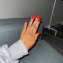 Q Nails - Nails, red nails, acrylic