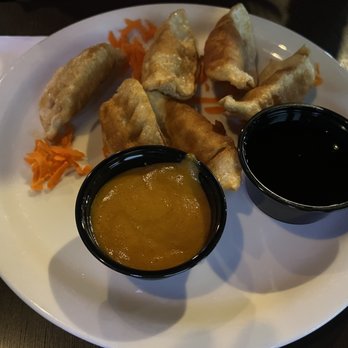Flowing Tide Pub 4 - Potstickers - Sports Bars Near Me - Sparks, Nevada