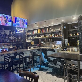 Tequilas D Oro - Interior-Bar - Mexican Near Me - Jacksonville, Florida