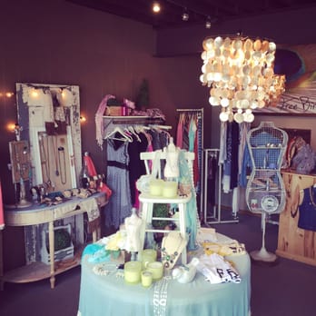 Freebird Boutique - Beautiful, one of a kind shop! - Women's Clothing Near Me - Muskego, Wisconsin Freebird Boutique - Beautiful, one of a kind shop! - Women's Clothing Near Me - Muskego, Wisconsin