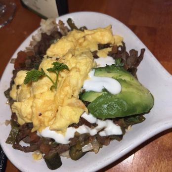 El Mariachi Tequila Bar & Grill - Buenos Dias Skillet - Mexican Near Me - Chicago, Illinois El Mariachi Tequila Bar & Grill - Buenos Dias Skillet - Mexican Near Me - Chicago, Illinois