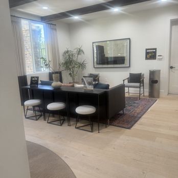Atrio Apartments - Apartments Near Me - Burbank, California