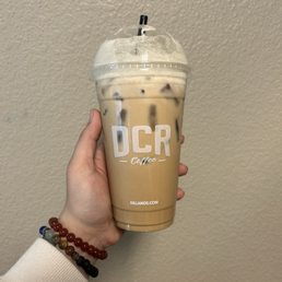 24 oz Iced Vanilla Bean Latte 24 oz Iced Vanilla Bean Latte