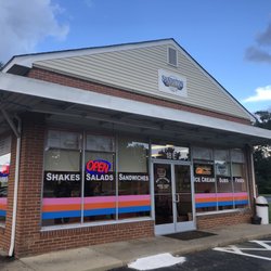 Sandston Bistro & Shakes - Love this place even more ~ I've been going here for decades