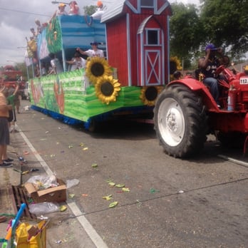 Irish Italian Isleños Parade - Festivals Near Me