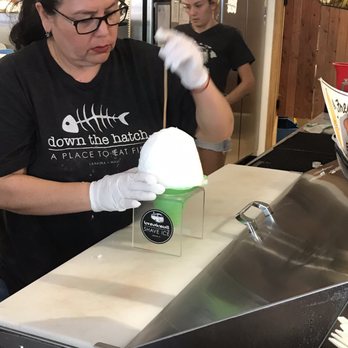 Breakwall Shave Ice - Forming for the flavours - Shaved Ice Near Me - Lahaina, Hawaii