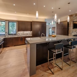 Nor-Cal Floor Design - Ideal for restaurant, gallery, showrooms and high traffic commercial applications, engineered hardwood floors