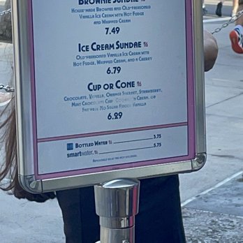 Hollywood Scoops - Menu - Ice Cream & Frozen Yogurt Near Me - Lake Buena Vista, Florida Hollywood Scoops - Menu - Ice Cream & Frozen Yogurt Near Me - Lake Buena Vista, Florida