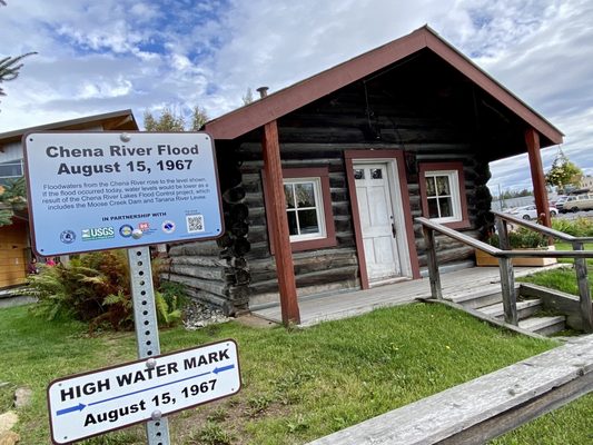 Morris Thompson Cultural & Visitors Center by null