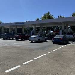 Costco Gasoline - $4.16 in July 2025 and not a long line at all