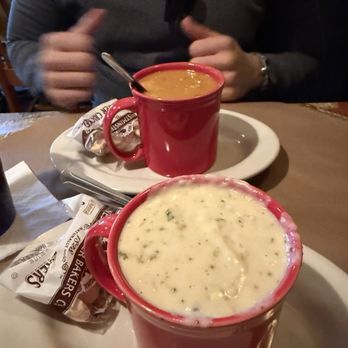 Delaney's Hole in the Wall - Soups - American Near Me - North Conway, New Hampshire