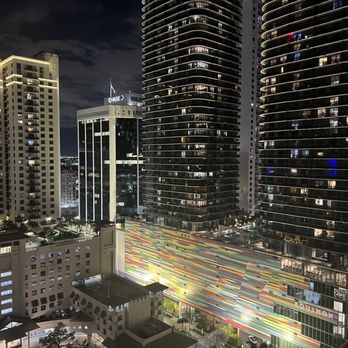 Citizen M - Miami Brickell Hotel - View from rooftop pool - Hotels Near Me - Miami, Florida Citizen M - Miami Brickell Hotel - View from rooftop pool - Hotels Near Me - Miami, Florida