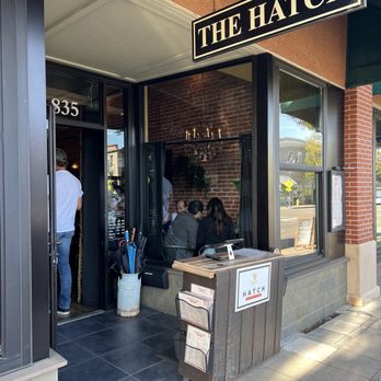 Is the Hatch Rotisserie & Bar Worth the Hype? an Unfiltered Deep Dive