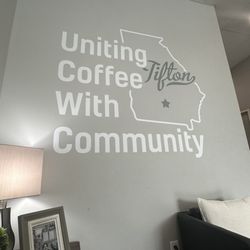 Red Owl Coffee Company - Sitting area