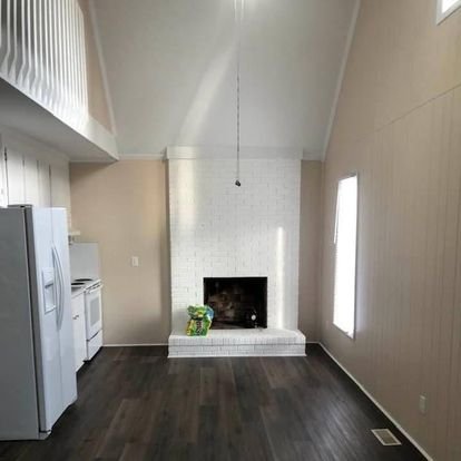 Slide of Vanegas Handyman