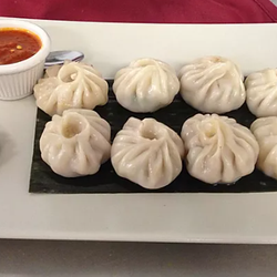 Kathmandu Kitchen - Veg Mo:Mo