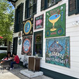 Exterior outside entrance of Elizabeth's Restaurant - New Orleans, Louisiana Exterior outside entrance of Elizabeth's Restaurant - New Orleans, Louisiana