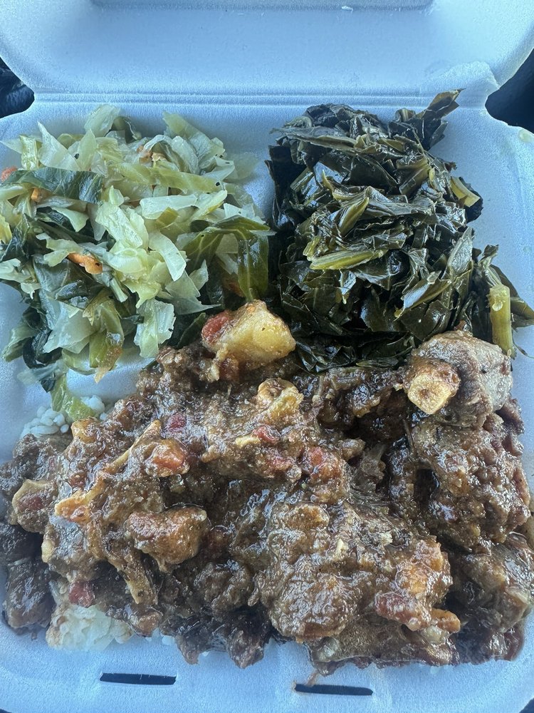 Eve's Caribbean Soul Food Logo
