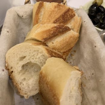 Restaurant de la Tour - Tasty bread - French Near Me - Paris, 75 Restaurant de la Tour - Tasty bread - French Near Me - Paris, 75