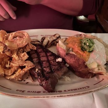 Clearman's Steak 'N Stein - Steak and scallops - Steakhouses Near Me - Pico Rivera, California Clearman's Steak 'N Stein - Steak and scallops - Steakhouses Near Me - Pico Rivera, California