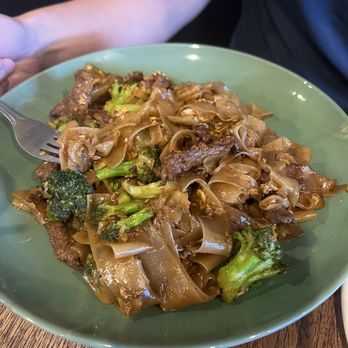 Thai Spoon - Thai Near Me - Round Rock, Texas
