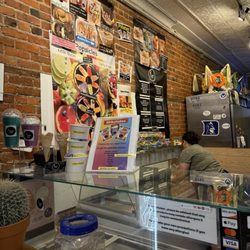 Pincho Loco - House items