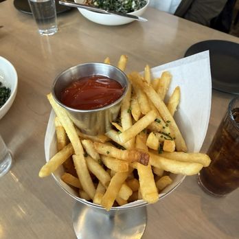 Lynette - Duck fat fries- to die for - Beer Bar Near Me - Minneapolis, Minnesota
